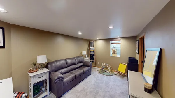 $175,000 | 1425 Academy Avenue, Albert Lea, MN 56007