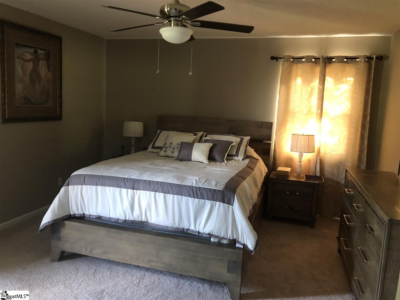 905 Berry Shoals Road Duncan, SC 29334 - Photo 6 of 13 Gallery Image 6