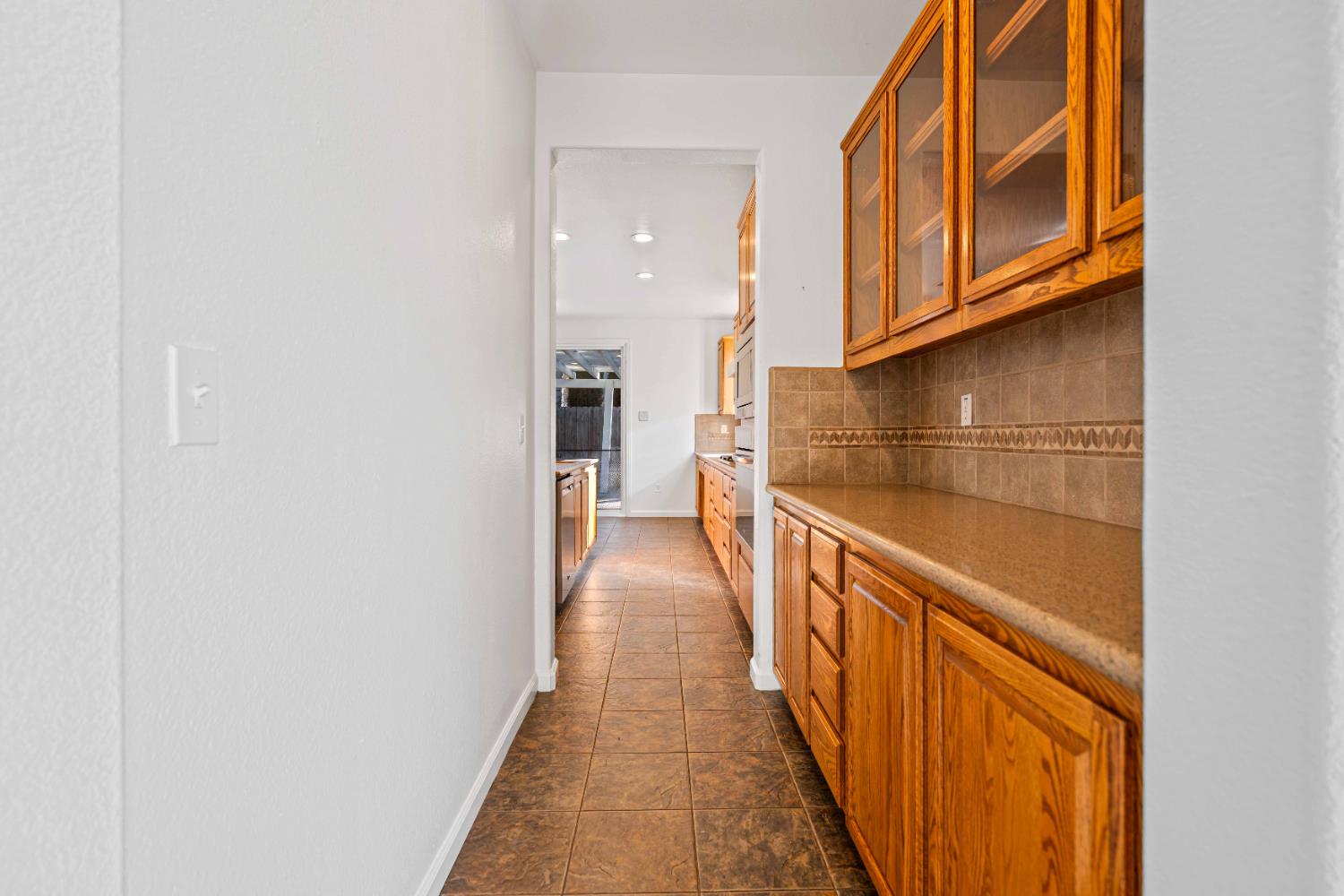1434 Augusta Pointe Drive Ripon, CA 95366 - Photo 13 of 70