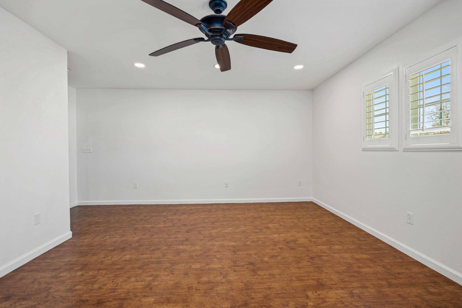 1434 Augusta Pointe Drive Ripon, CA 95366 - Photo 38 of 70