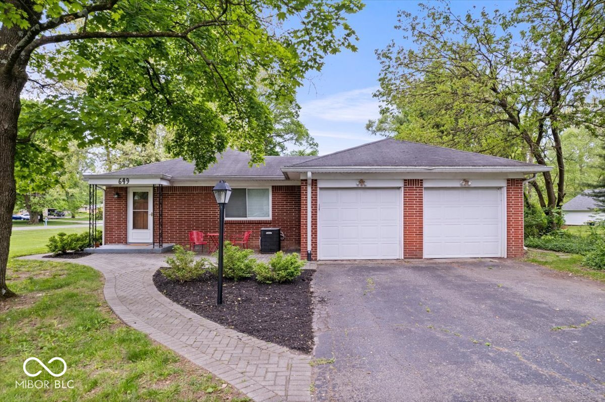 Undisclosed Address Indianapolis, IN 46240 - Photo 31 of 46