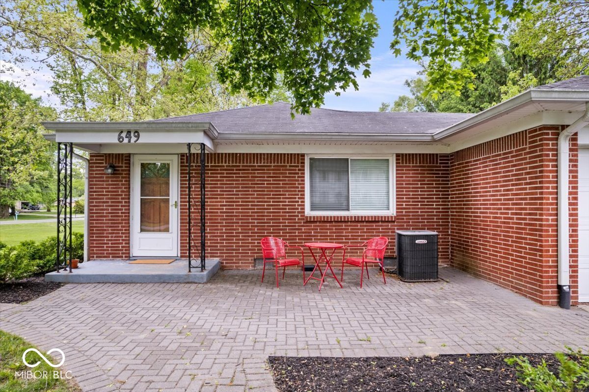 Undisclosed Address Indianapolis, IN 46240 - Photo 32 of 46