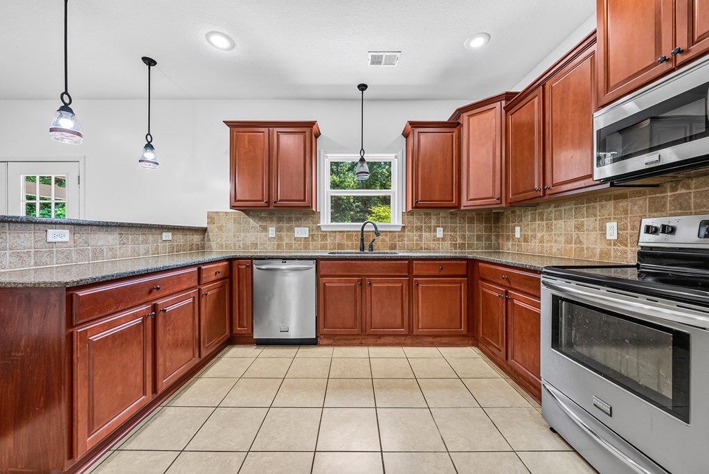 9575 Yarbrough Road Midland, GA 31820 - Photo 14 of 42