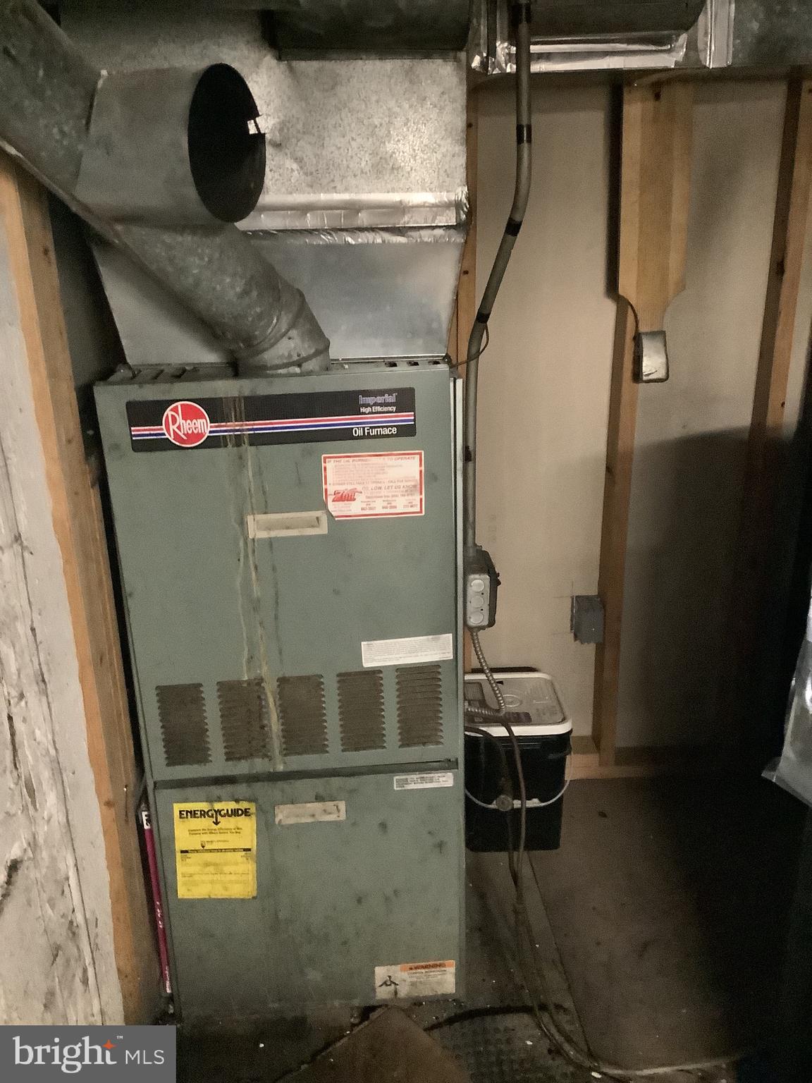 21 Davis Avenue Clementon, NJ 08021 - Photo 14 of 15 a close view of water heater room