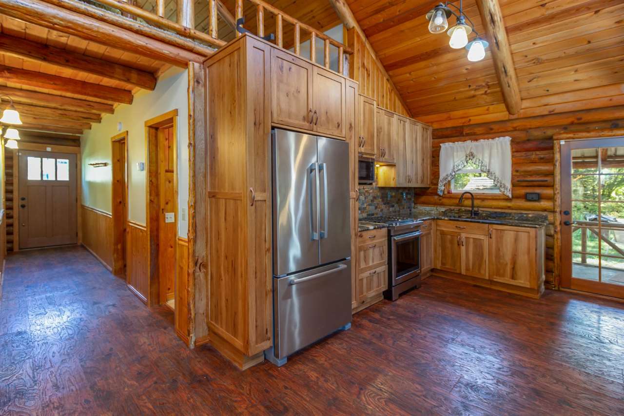 3353 East Jump Off Road, Unit 3353A Valley, WA 99181 - Photo 13 of 20