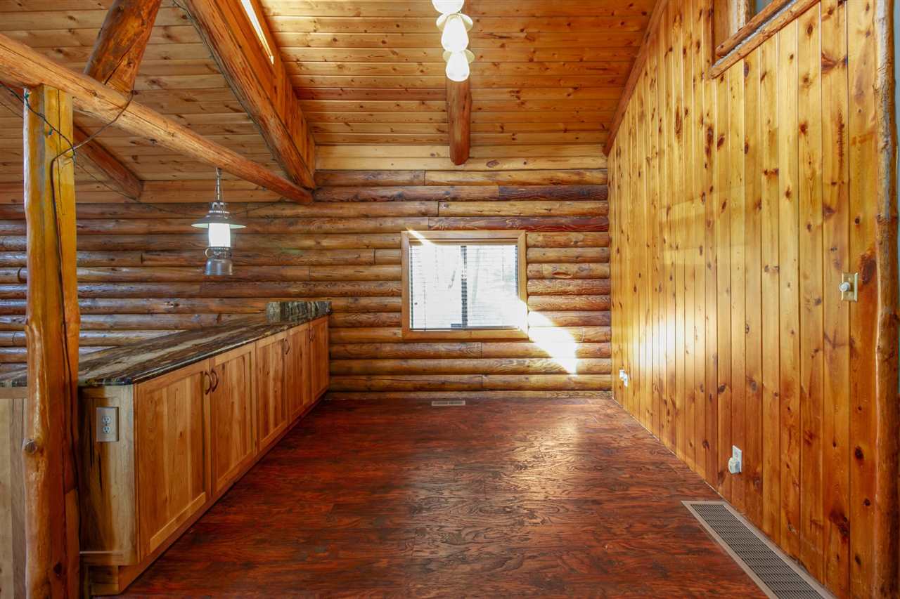 3353 East Jump Off Road, Unit 3353A Valley, WA 99181 - Photo 15 of 20