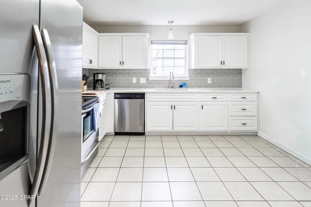 $2,100 | 1103 Mississippi Avenue, Lynn Haven, FL 32444