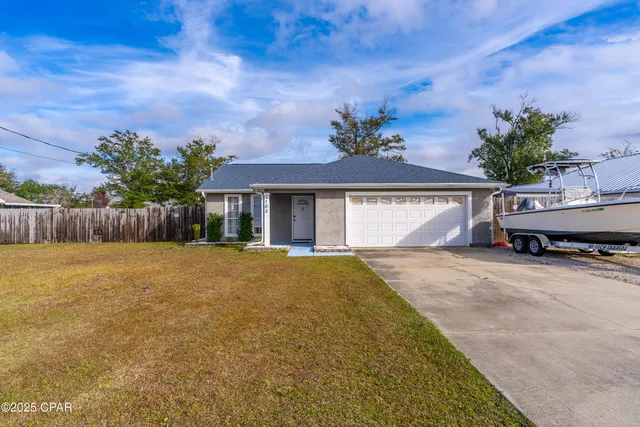 $2,100 | 1103 Mississippi Avenue, Lynn Haven, FL 32444