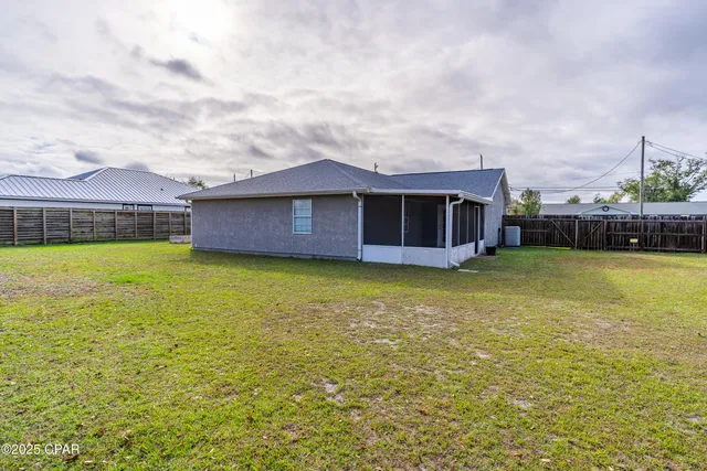 $2,100 | 1103 Mississippi Avenue, Lynn Haven, FL 32444