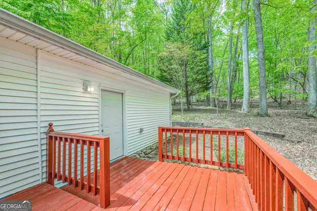 $369,900 | 230 North Lake Drive, Sautee Nacoochee, GA 30571