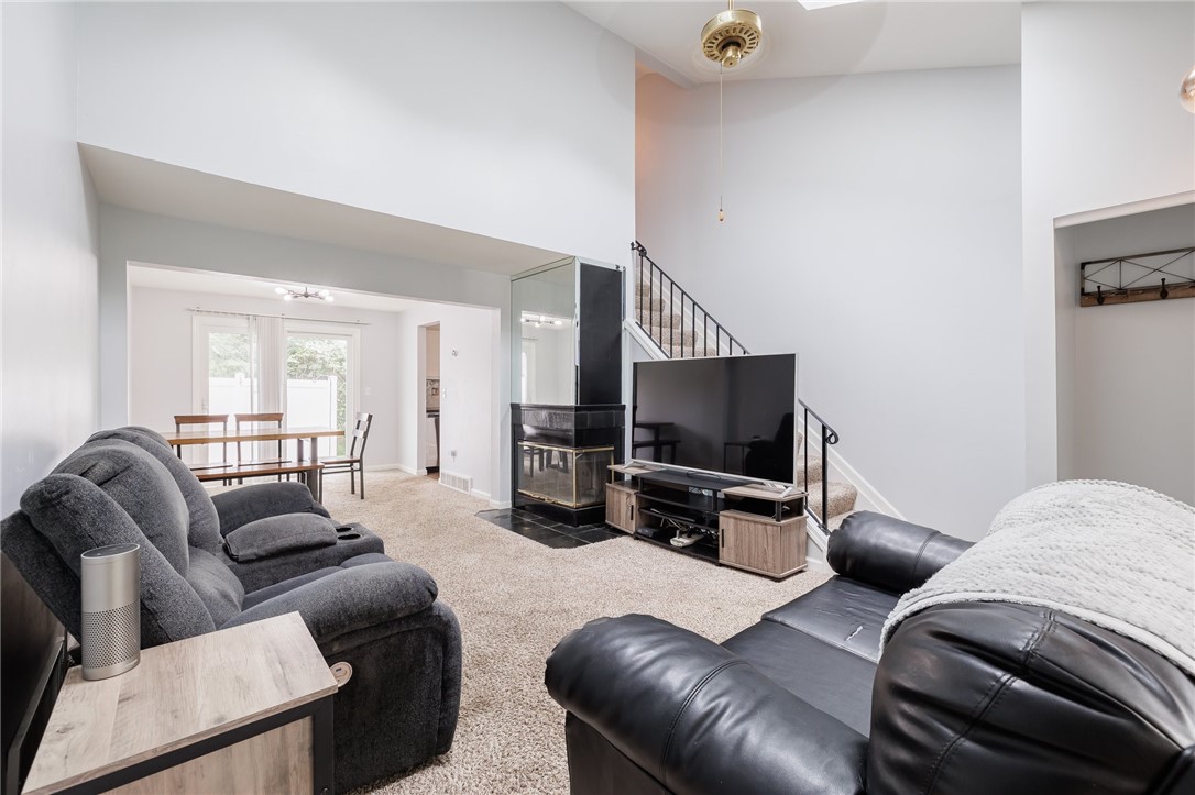 15 Walnut Circle Webster, NY 14580 - Photo 4 of 18