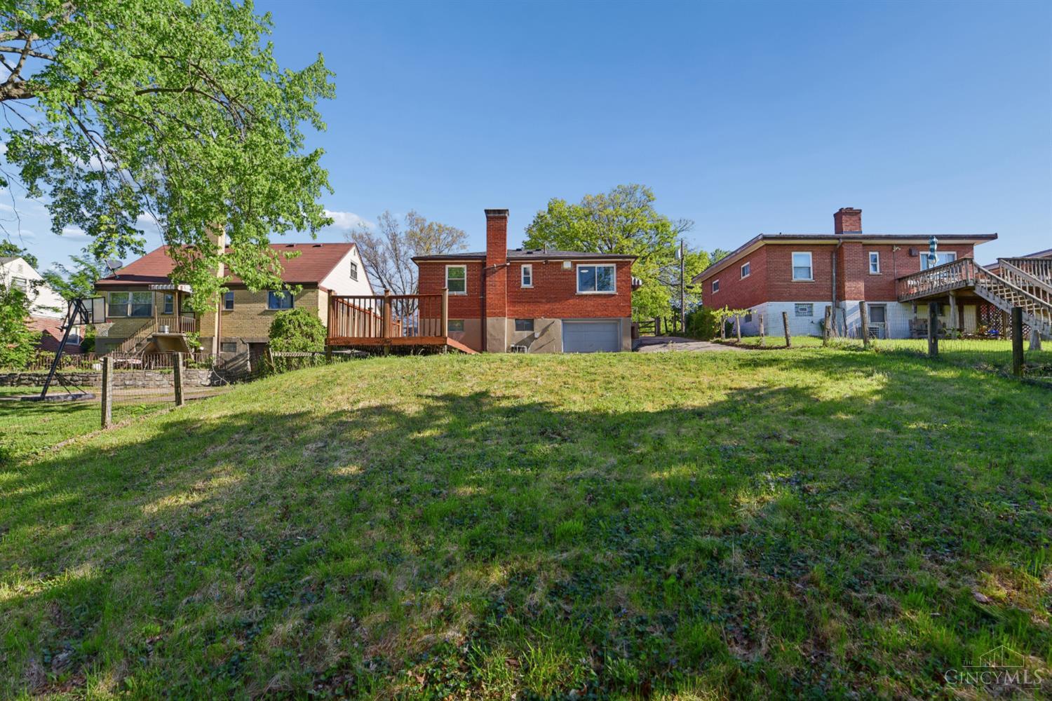 627 Roebling Road Cincinnati, OH 45238 - Photo 39 of 53