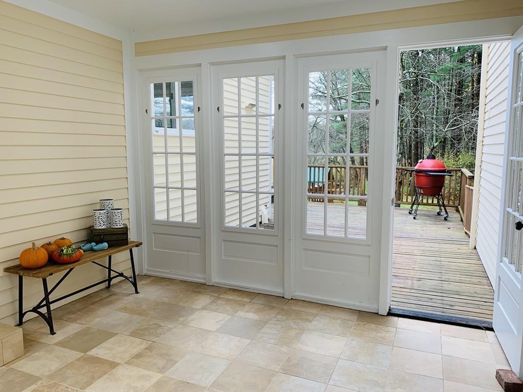 145 Concord Road Wayland, MA 01778 - Photo 22 of 30