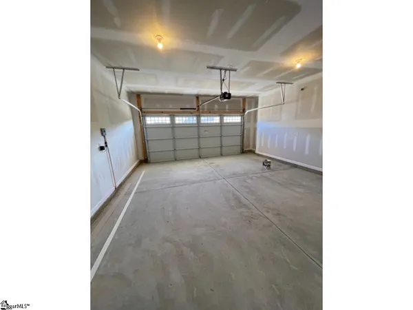$349,900 | 20 Gateway Drive, Central, SC 29630