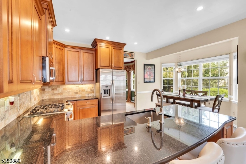 7 Hughes Road Bridgewater, NJ 08807 - Photo 9 of 36 Gallery Image 9