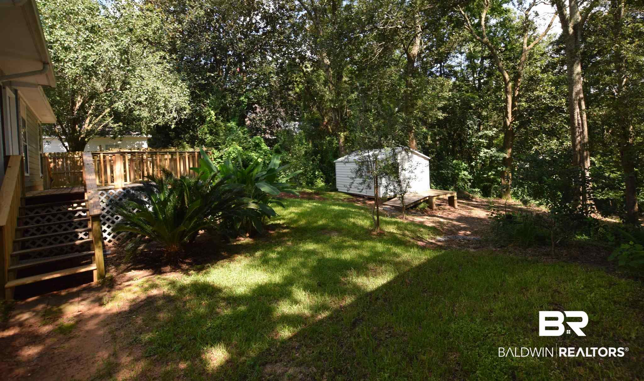 5522 Yucca Drive Mobile, AL 36693 - Photo 24 of 28 Spacious backyard