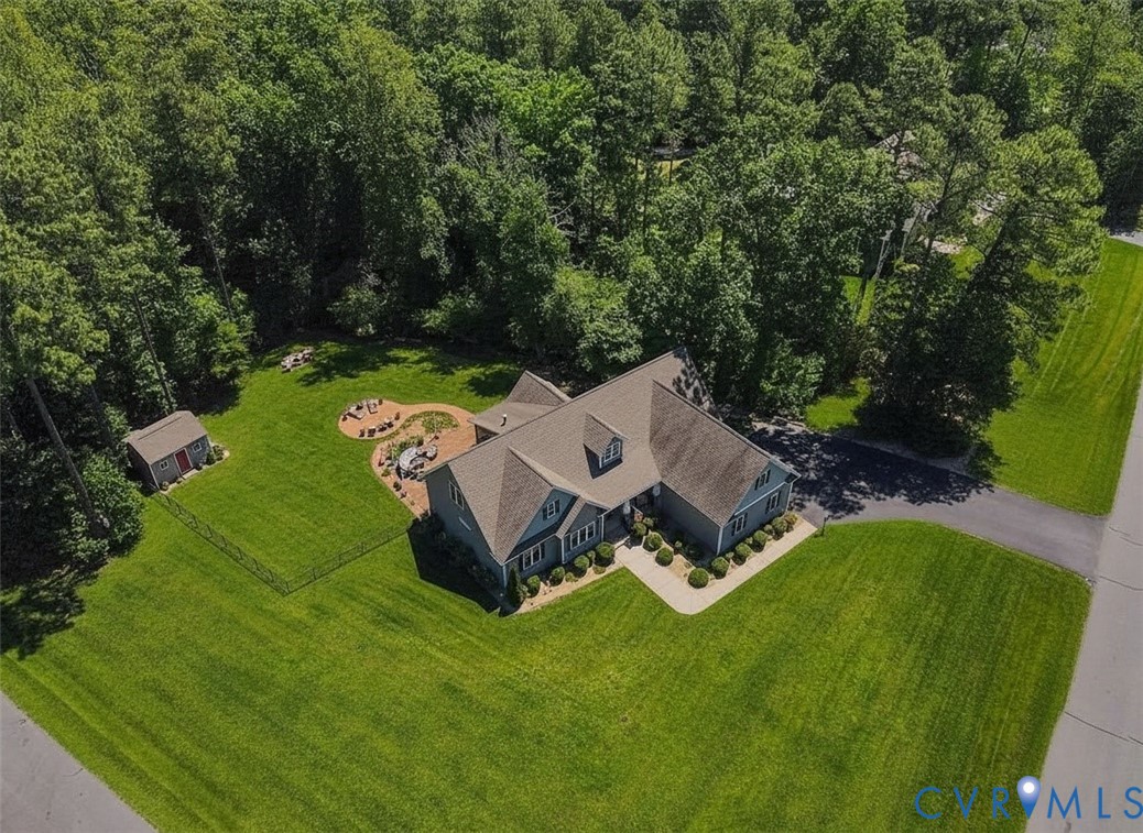 6446 Chestnut Church Road Mechanicsville, VA 23116 - Photo 43 of 49 Expansive property featuring a grey-sided residenc