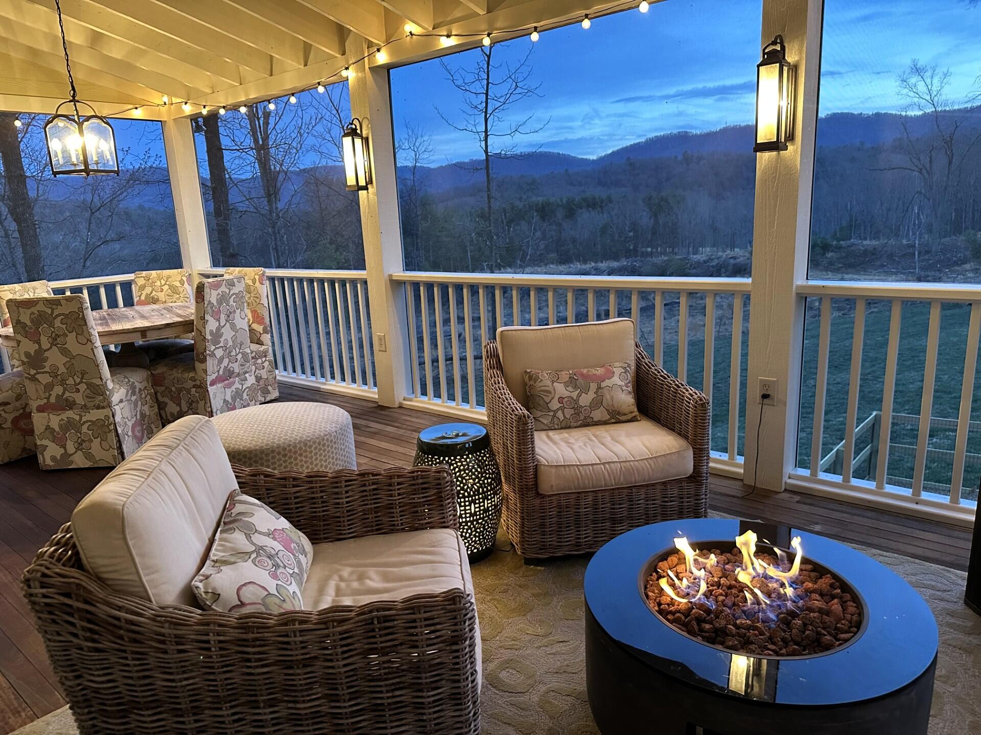 5464 Ridgelea Estates Drive Roanoke, VA 24018 - Photo 19 of 85 a balcony with furniture and a potted plant
