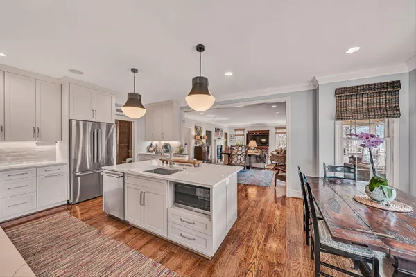 $1,199,000 | 5464 Ridgelea Estates Drive, Roanoke, VA 24018