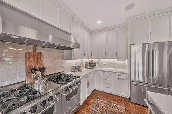 $1,199,000 | 5464 Ridgelea Estates Drive, Roanoke, VA 24018