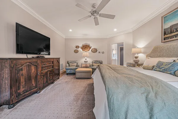$1,199,000 | 5464 Ridgelea Estates Drive, Roanoke, VA 24018
