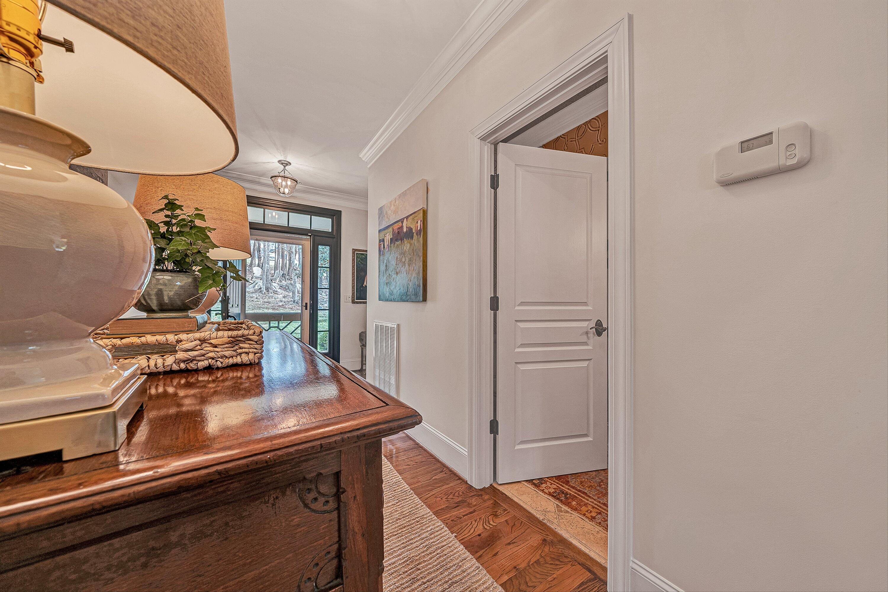 5464 Ridgelea Estates Drive Roanoke, VA 24018 - Photo 5 of 85 Entry Foyer