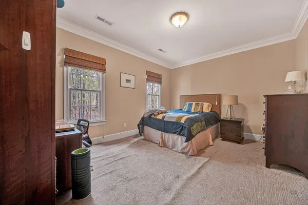 $1,199,000 | 5464 Ridgelea Estates Drive, Roanoke, VA 24018