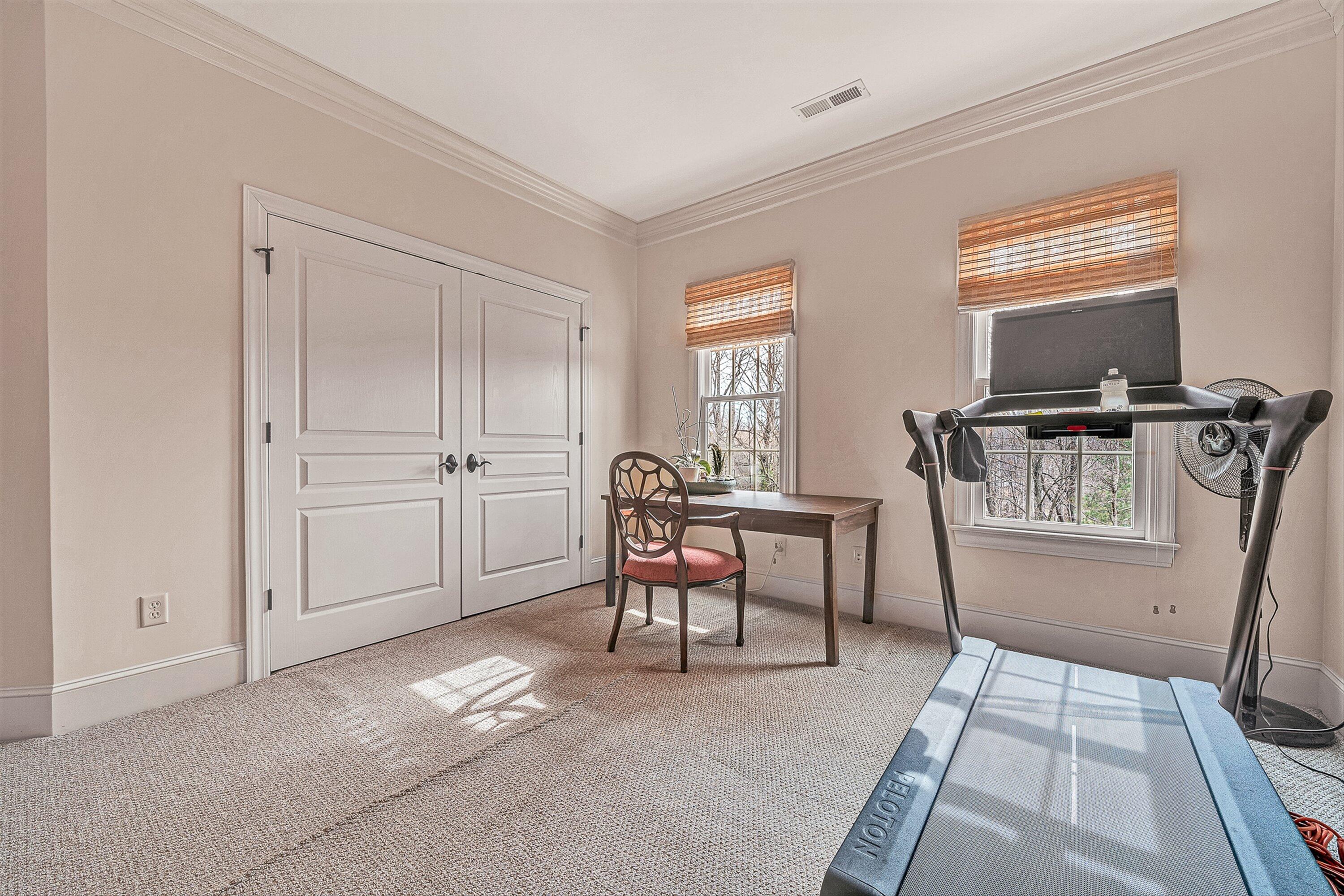 5464 Ridgelea Estates Drive Roanoke, VA 24018 - Photo 60 of 85 Upper bedroom 3