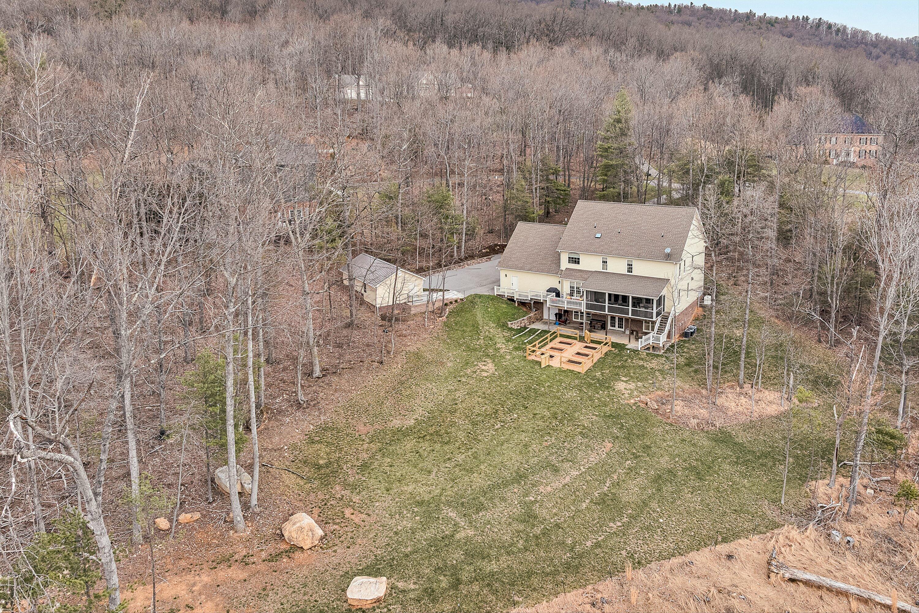 5464 Ridgelea Estates Drive Roanoke, VA 24018 - Photo 84 of 85 a aerial view of a house with a yard