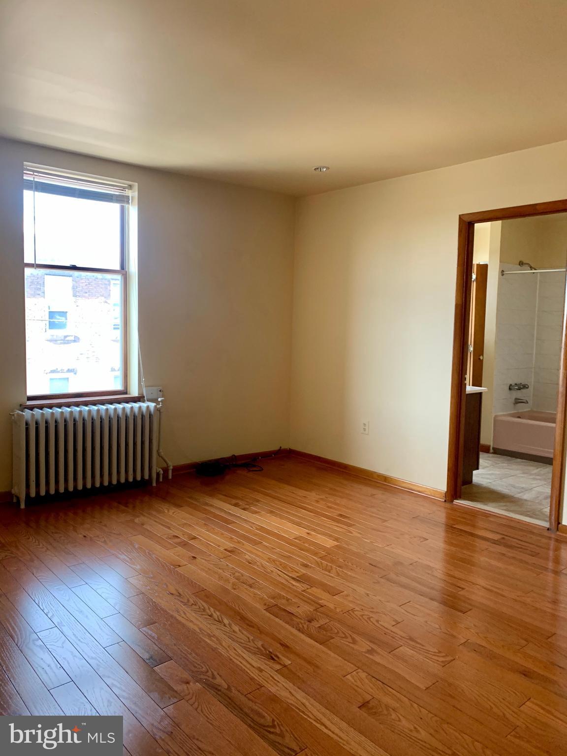 1541 West Porter Street, Unit 3 Philadelphia, PA 19145 - Photo 2 of 9