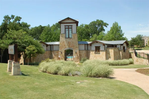 $500,000 | 6810 Lee Meadow Drive, Frisco, TX 75035