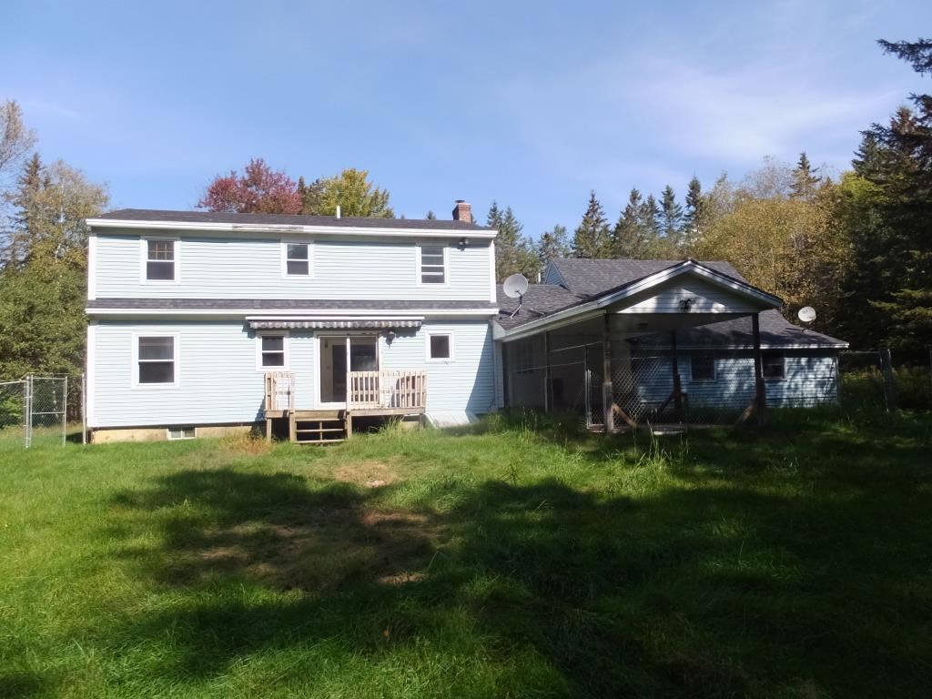 553 N Road Lancaster, NH 03584 - Photo 4 of 21