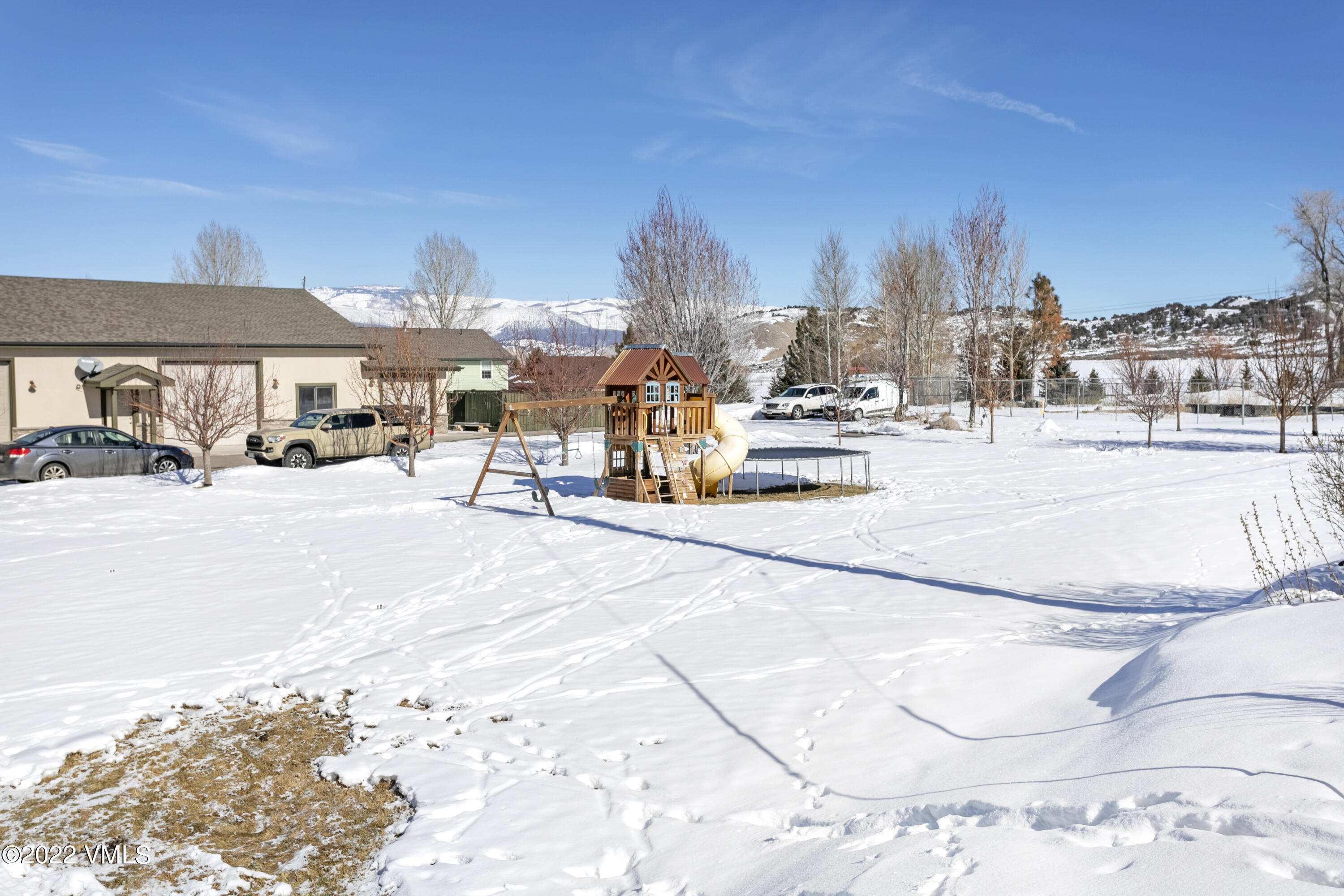 50 Cottonwood Pass Road Gypsum, CO 81637 - Photo 15 of 33 a view of a city