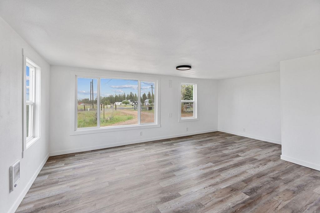 7212 South Spotted Road Cheney, WA 99004 - Photo 2 of 23
