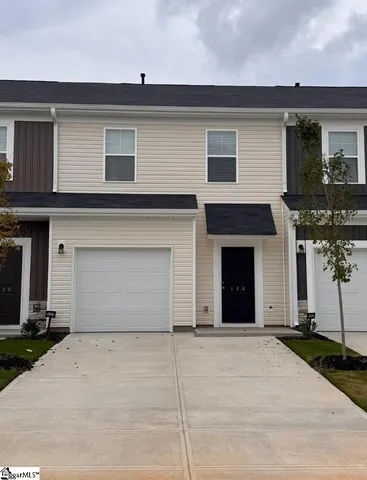 $1,995 | 106 Randwick Lane, Greer, SC 29651