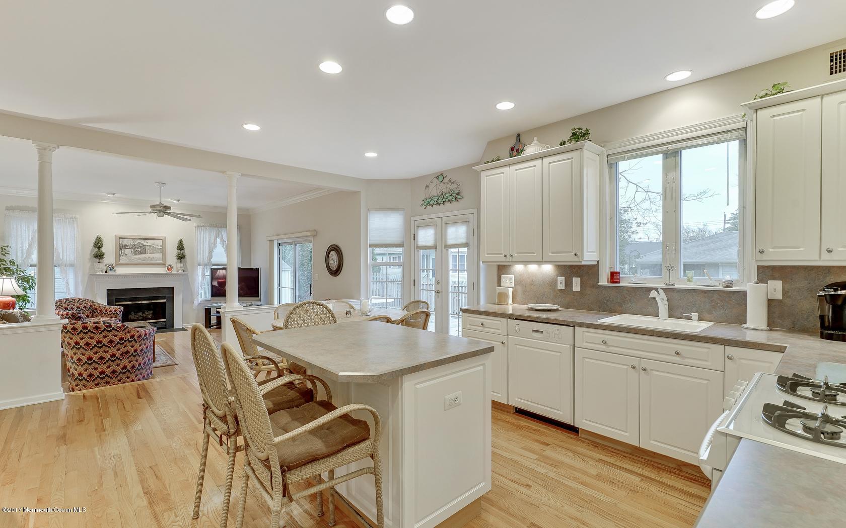1200 Mohegan Road Manasquan, NJ 08736 - Photo 23 of 68 22