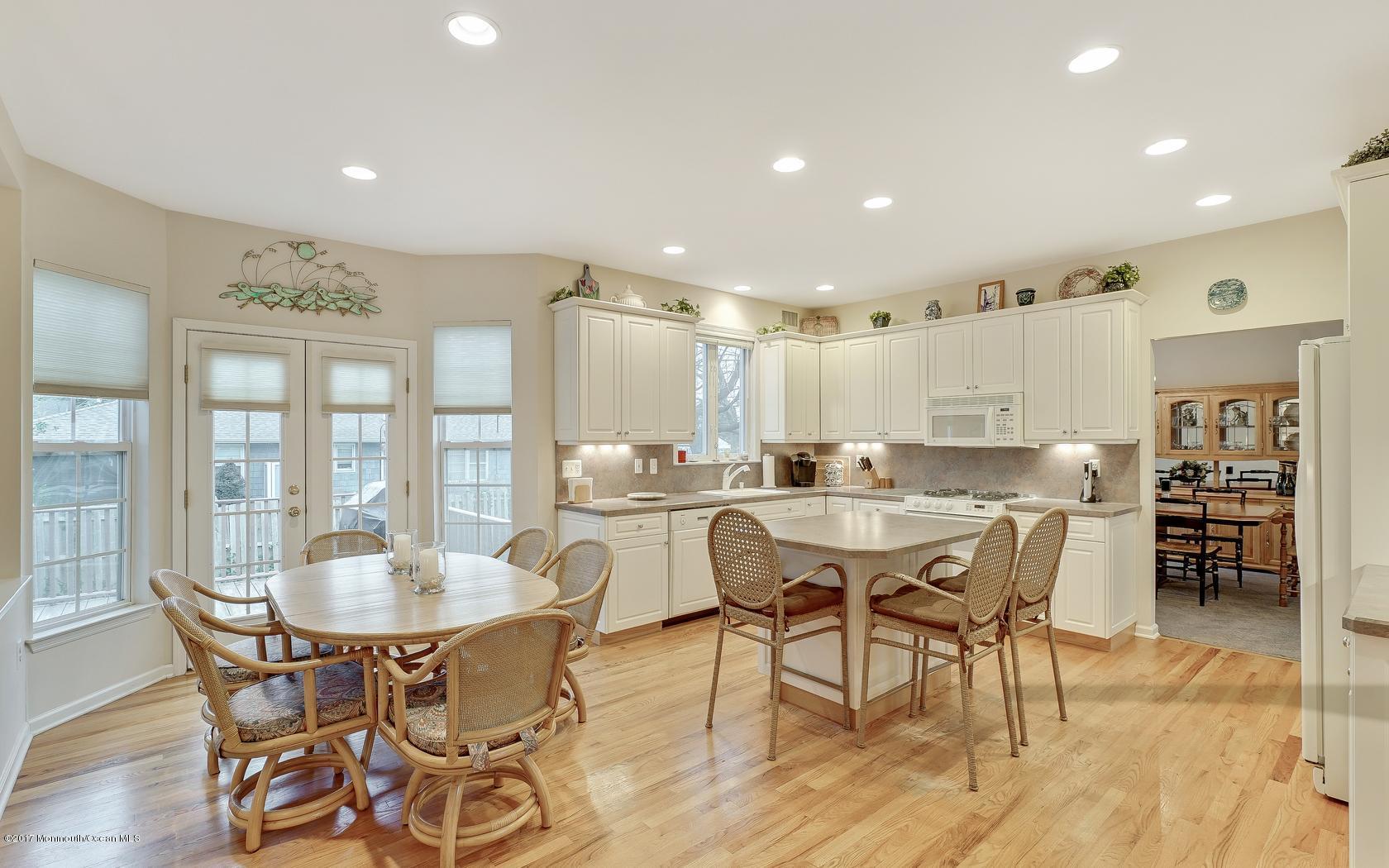 1200 Mohegan Road Manasquan, NJ 08736 - Photo 27 of 68 26