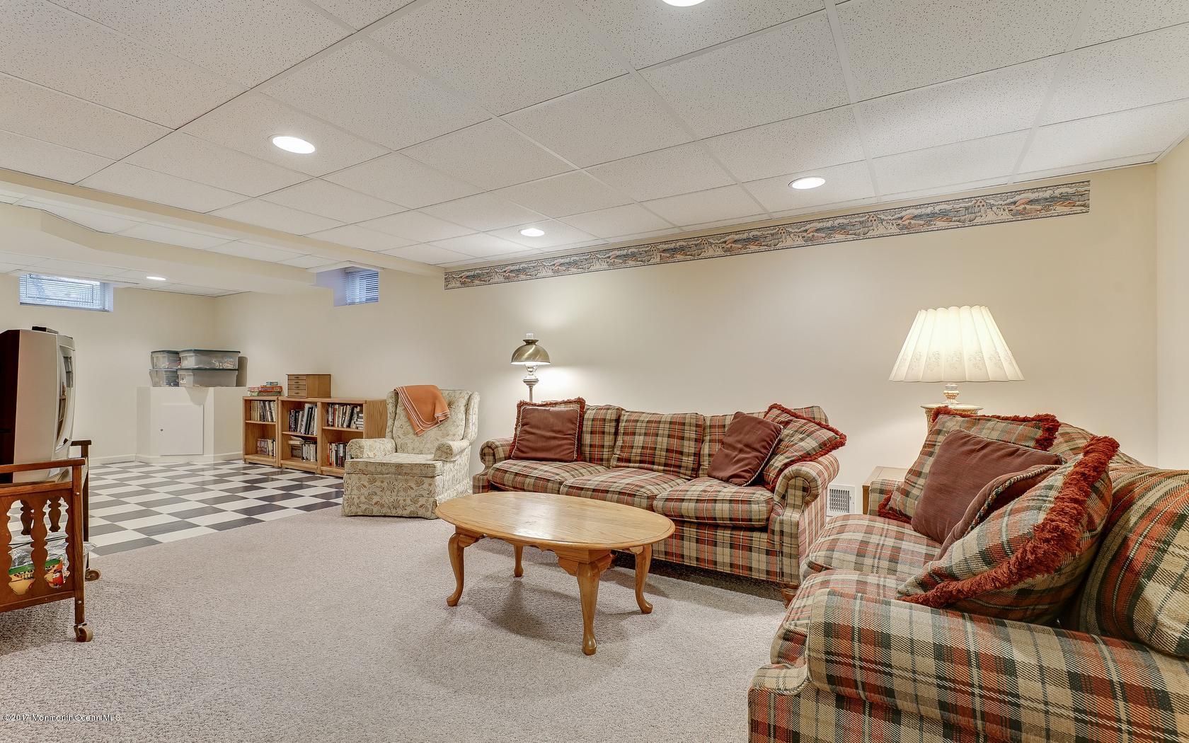 1200 Mohegan Road Manasquan, NJ 08736 - Photo 48 of 68 48