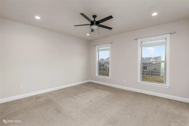 $325,000 | 449 North Lost River Drive, Benton, LA 71006