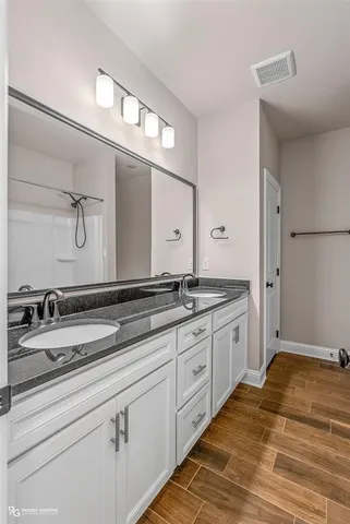 $325,000 | 449 North Lost River Drive, Benton, LA 71006