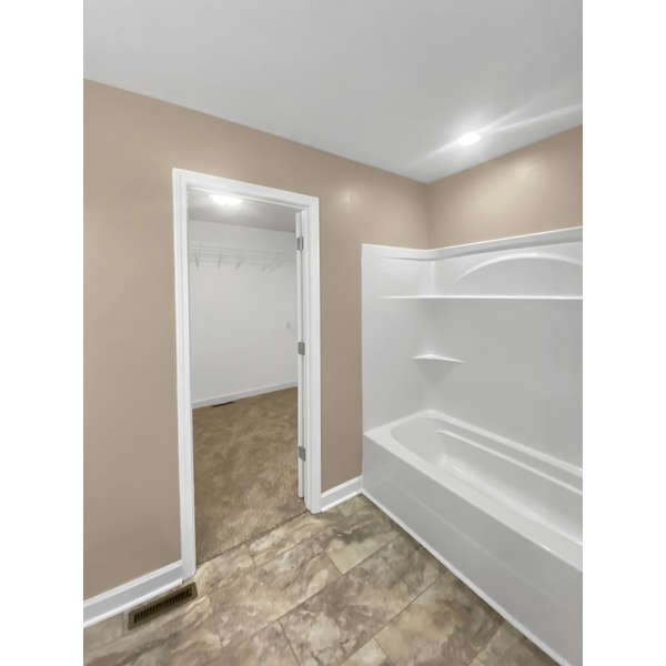 522 Powell Road Tullahoma, TN 37388 - Photo 17 of 35 Gallery Image 17