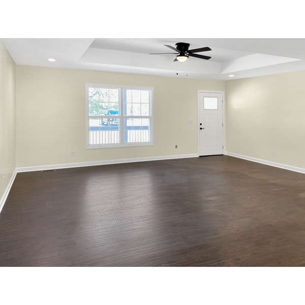 522 Powell Road Tullahoma, TN 37388 - Photo 4 of 35 Gallery Image 4