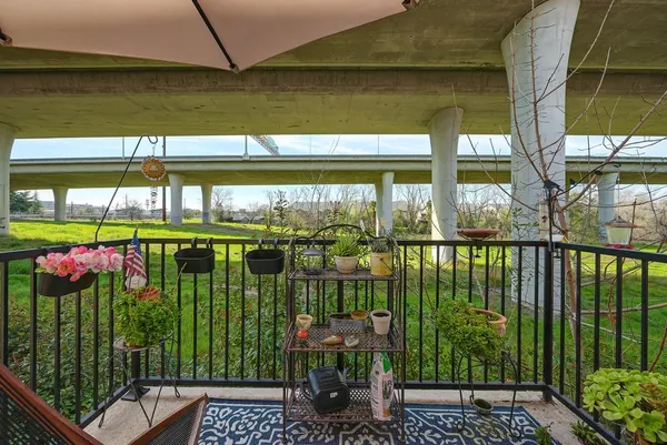 $379,900 | 6550 Hearthstone Circle, Rocklin, CA 95677