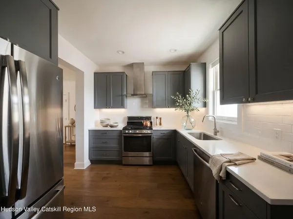 $1,750,000 | 125 Warren Street, Hudson, NY 12534