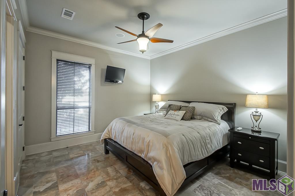 24905 Highway 1032 Denham Springs, LA 70726 - Photo 20 of 39