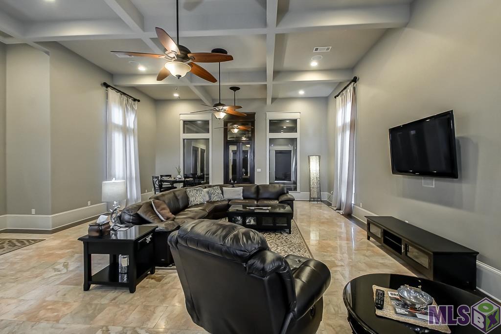 24905 Highway 1032 Denham Springs, LA 70726 - Photo 7 of 39