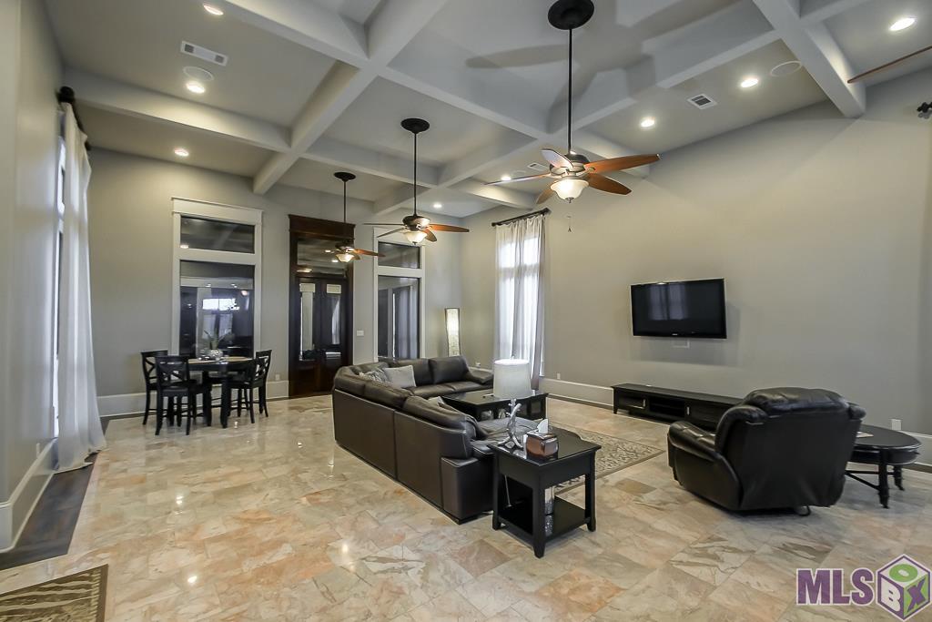 24905 Highway 1032 Denham Springs, LA 70726 - Photo 8 of 39