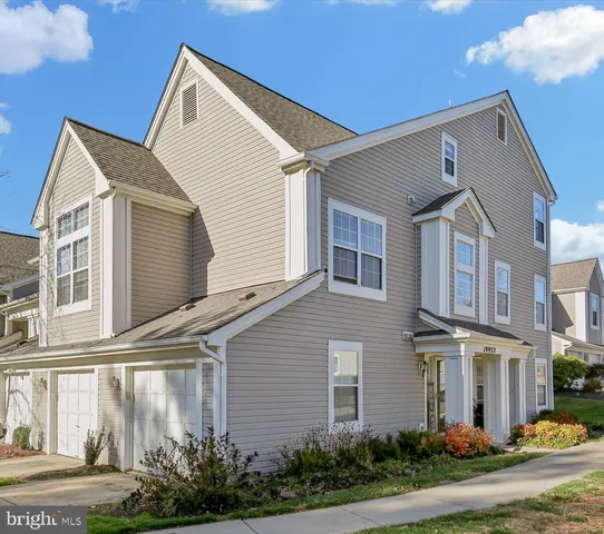 $359,000 | 19932 Dunstable Circle, Unit 202, Germantown, MD 20876