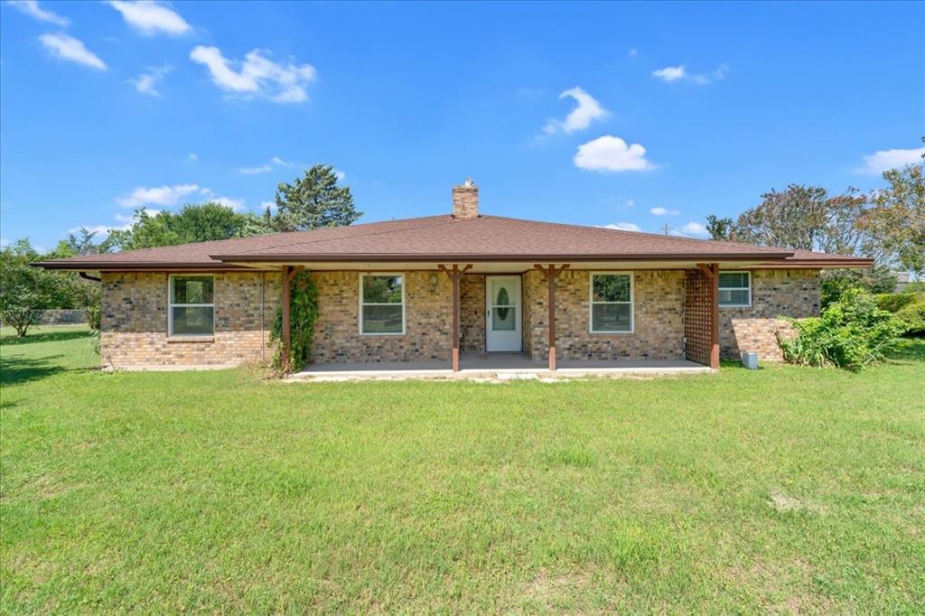 1900 South Duncanville Road Red Oak, TX 75154 - Photo 4 of 39 Beautiful home!