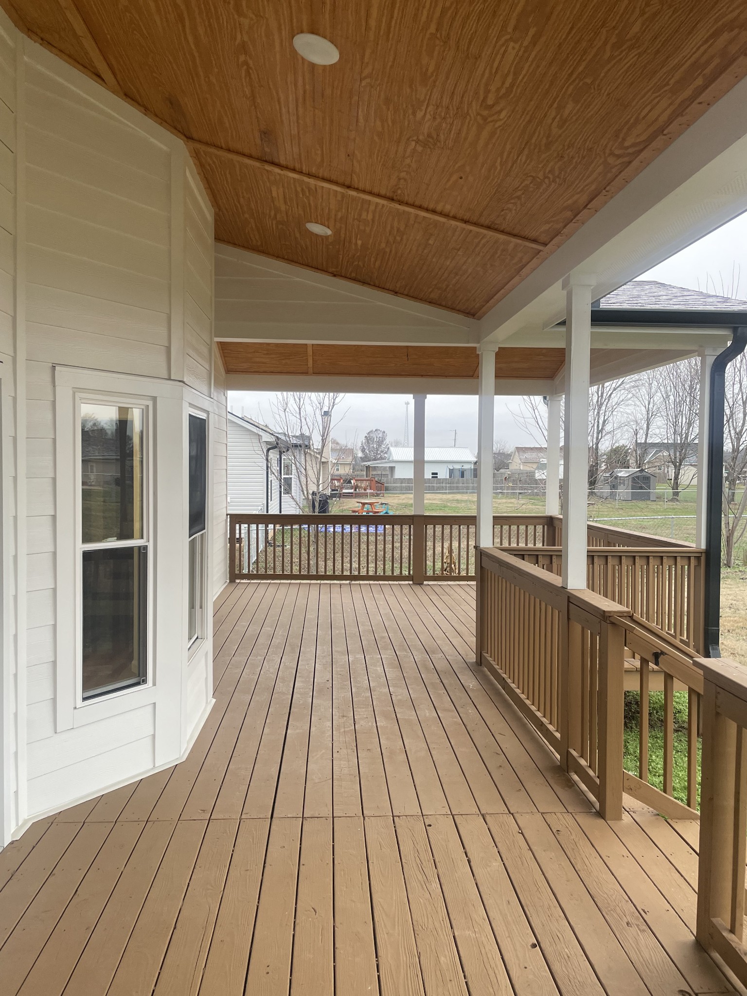1039 Tylertown Road Clarksville, TN 37040 - Photo 4 of 20 a view of a balcony with wooden floor